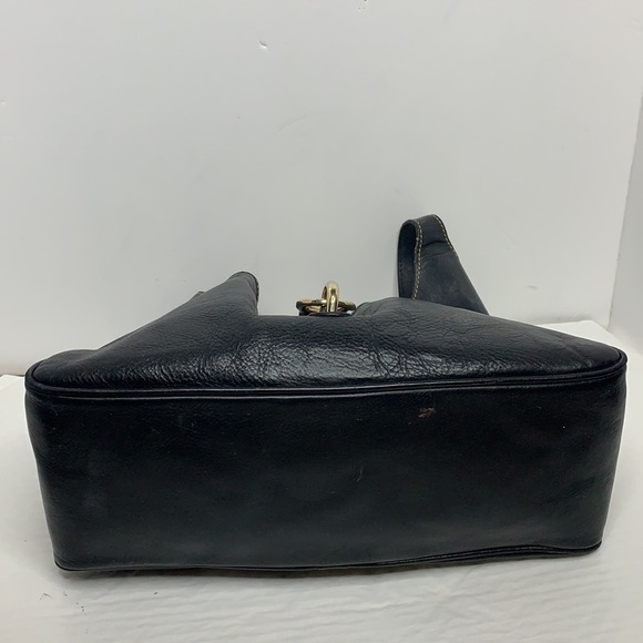 Dooney and Bourke PEBBLE GRAIN LOGO LOCK  BAG - Picture 5 of 10